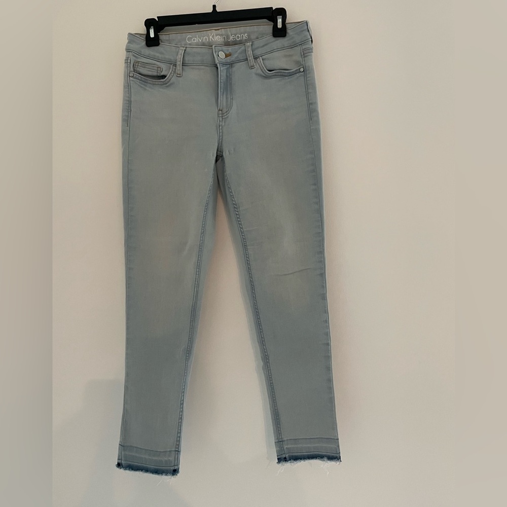 Women’s light jeans pants